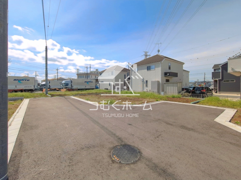 �O�ʓ��H�܂ތ��n�ʐ^ -