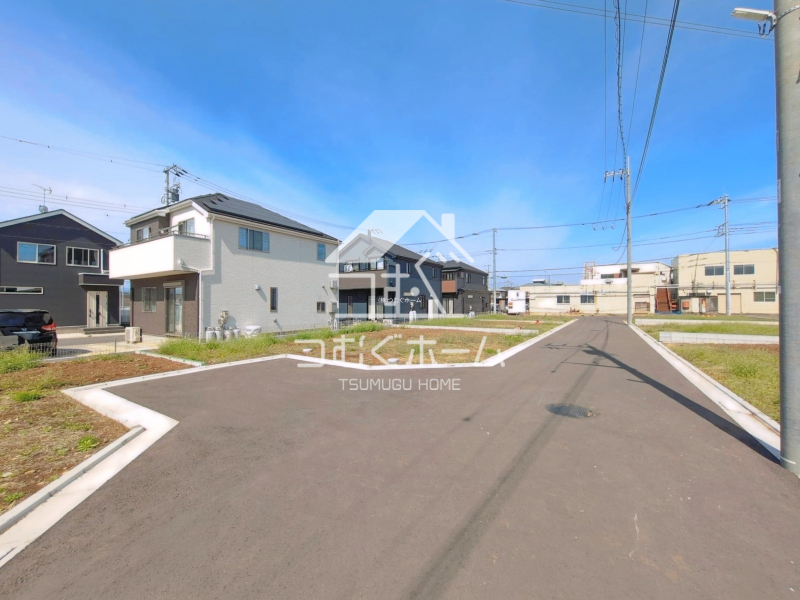 �O�ʓ��H�܂ތ��n�ʐ^ -