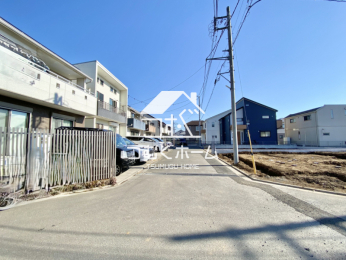 �O�ʓ��H�܂ތ��n�ʐ^ -