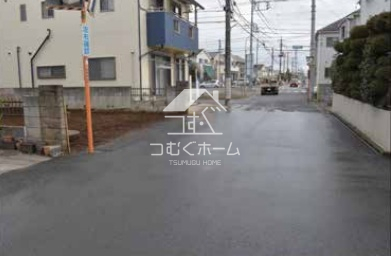 �O�ʓ��H�܂ތ��n�ʐ^ -