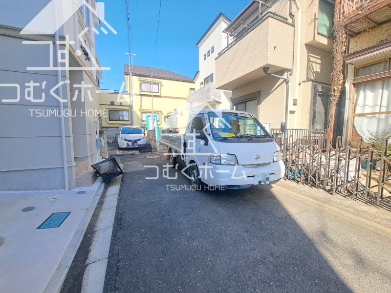 �O�ʓ��H�܂ތ��n�ʐ^ -