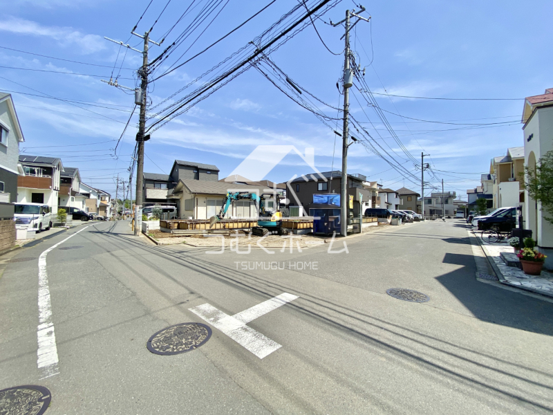 �O�ʓ��H�܂ތ��n�ʐ^ -