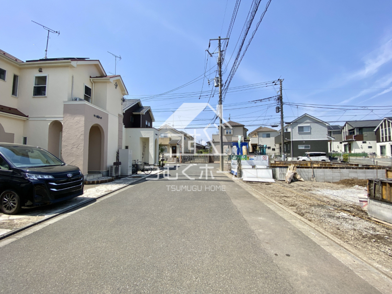 �O�ʓ��H�܂ތ��n�ʐ^ -