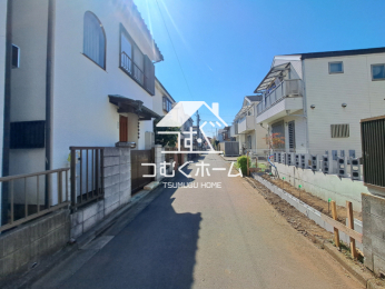 �O�ʓ��H�܂ތ��n�ʐ^ -