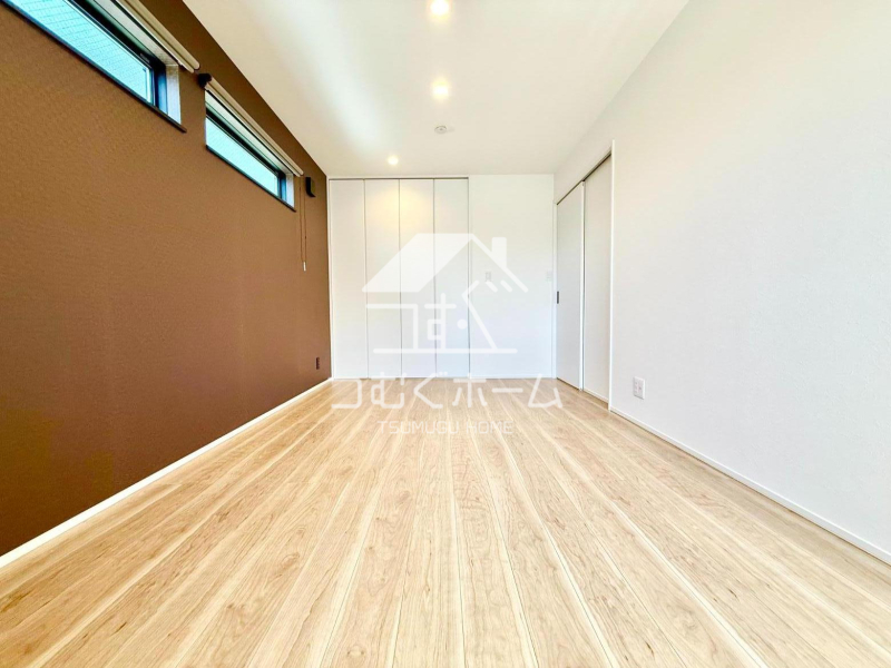 �m�� -