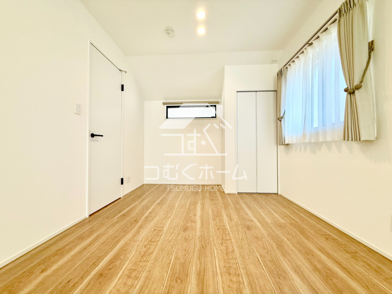 �m�� -