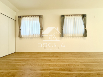 �m�� -