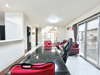 ���r���O -