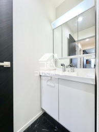 ���ʑ�E���ʏ� -