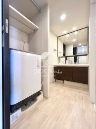 ���ʑ�E���ʏ� -