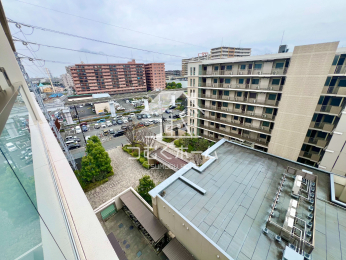 �Z�˂���̒��]�ʐ^ -