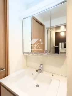 ���ʑ�E���ʏ� -