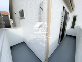 oRj[@-