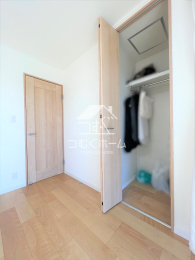 [ [@-