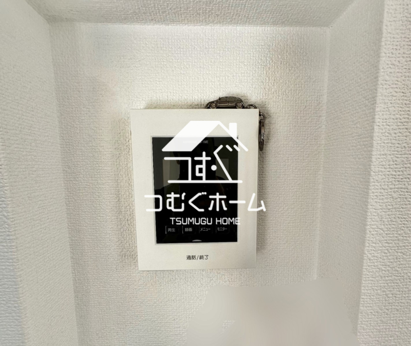 rO -
