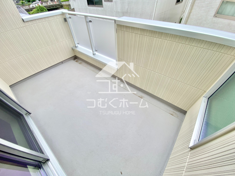 oRj[ 2F