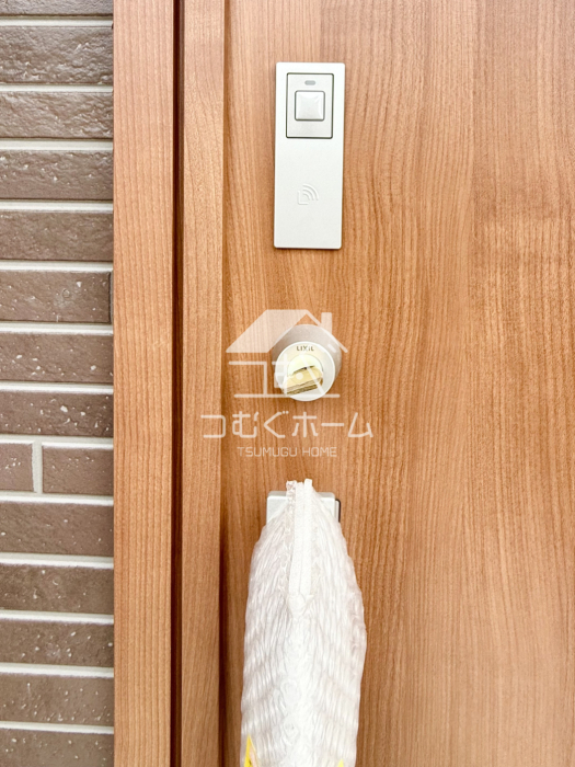 ̑ -