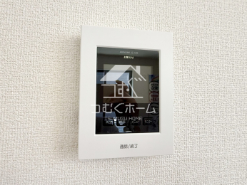 ̑ -