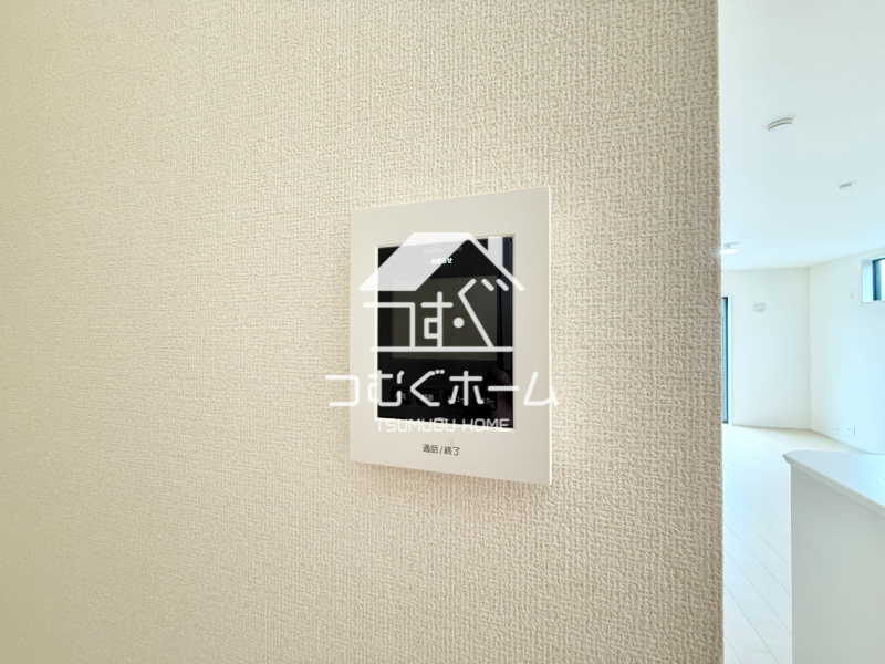 ̑ -