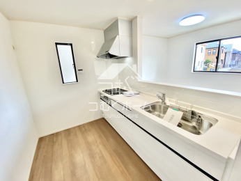 �L�b�`�� -