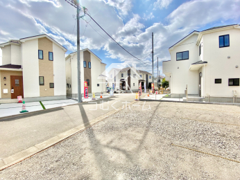 �O�ʓ��H�܂ތ��n�ʐ^ -