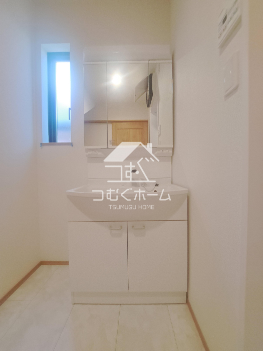 ���ʑ�E���ʏ� -