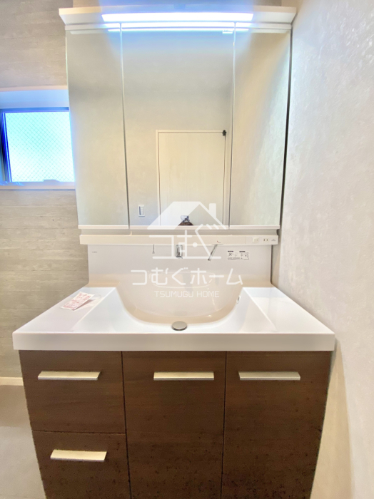 ���ʑ�E���ʏ� -