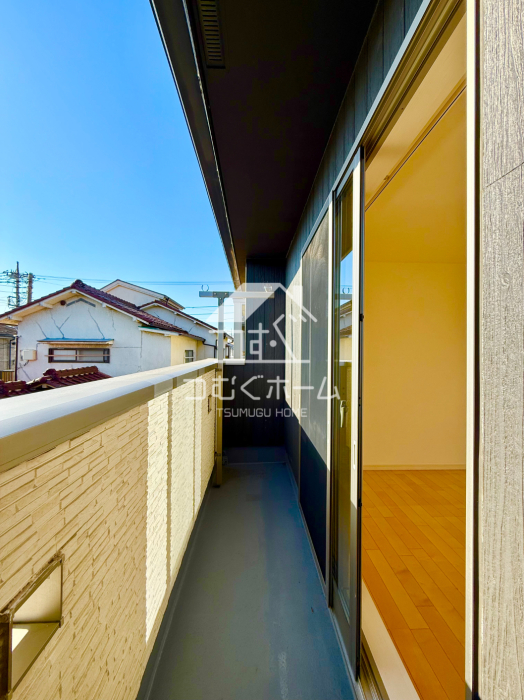 �o���R�j�[ -