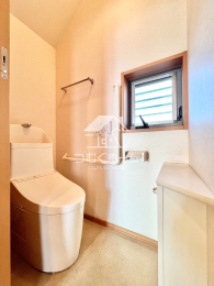 �g�C�� ������̕��ł��g�p���₷���悤�ɁA�K�؂ȉӏ��Ɏ萠��ݒu���Ă��܂���
�����i2025�N12���j�B�e