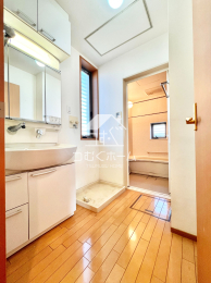 ���ʑ�E���ʏ� �����i2025�N12���j�B�e