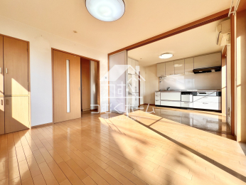 ���r���O ����������ǂ���ϖ��邢���r���O��Ԃł���
�����i2025�N12���j�B�e