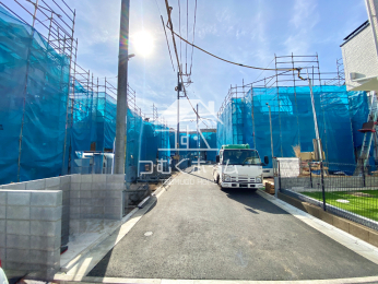 �O�ʓ��H�܂ތ��n�ʐ^ -