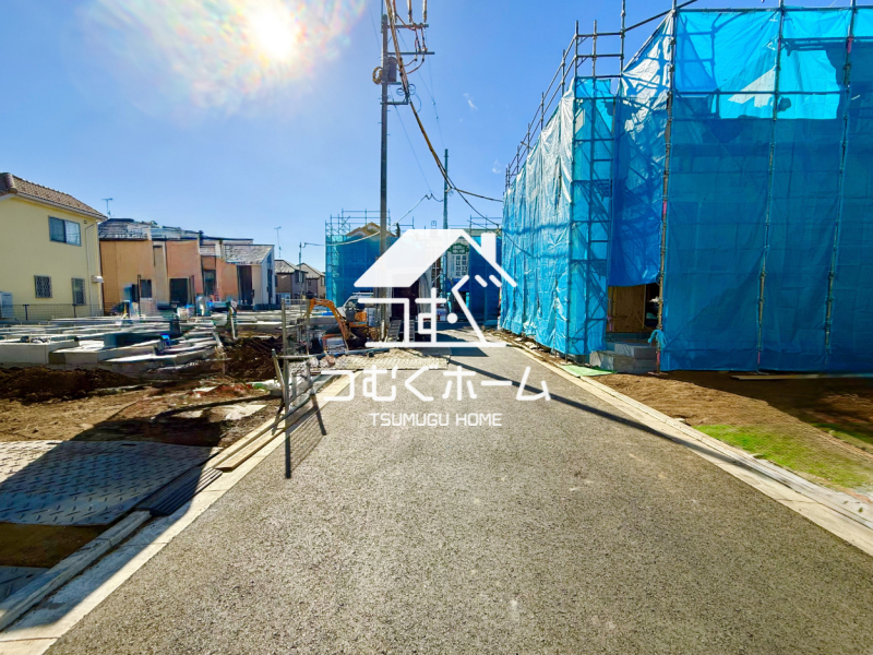 �O�ʓ��H�܂ތ��n�ʐ^ -