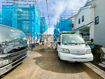 �O�ʓ��H�܂ތ��n�ʐ^ -