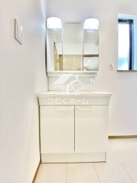 ���ʑ�E���ʏ� -