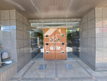 �G���g�����X -