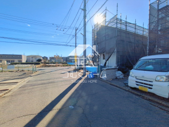 �O�ʓ��H�܂ތ��n�ʐ^ -