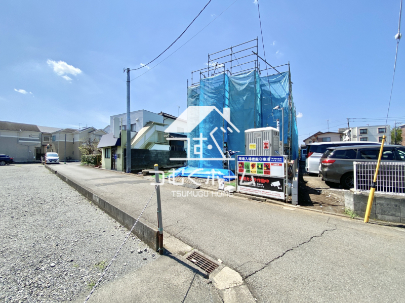 �O�ʓ��H�܂ތ��n�ʐ^ -