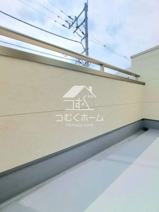 �o���R�j�[ -