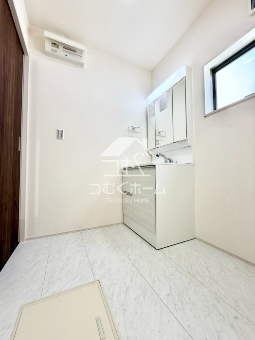 ���ʑ�E���ʏ� -