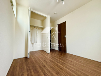 �m�� -