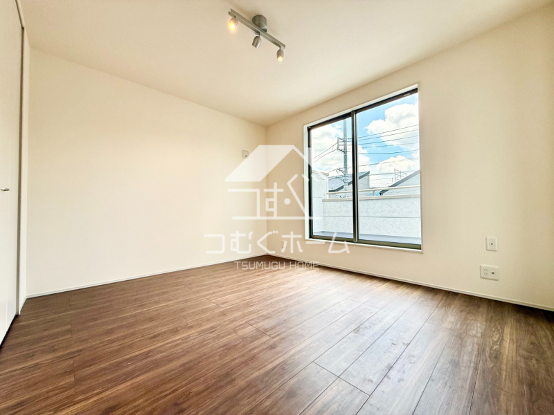 �m�� -