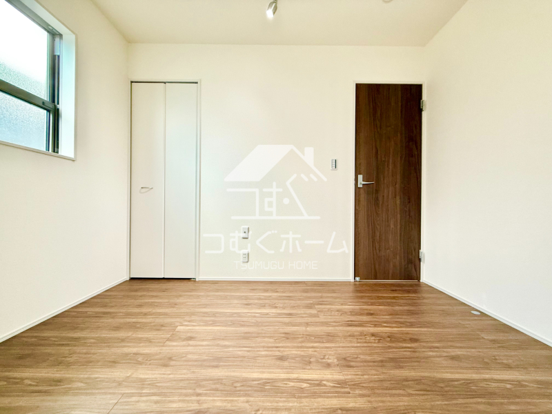 �m�� -