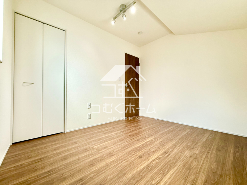 �m�� -