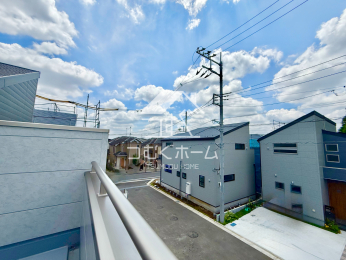 �Z�˂���̒��]�ʐ^ -