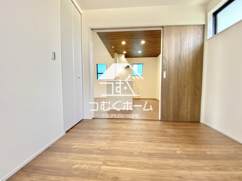 �m�� -