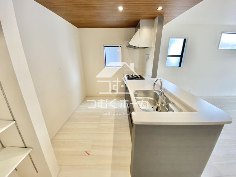 �L�b�`�� -