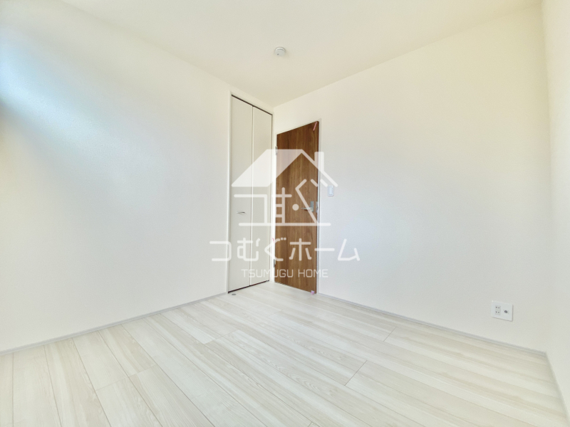 �m�� -