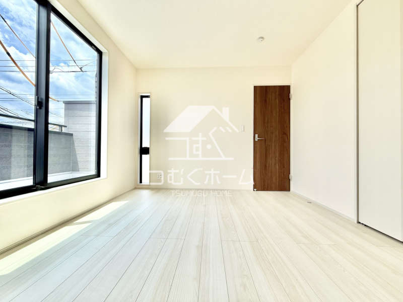 �m�� -