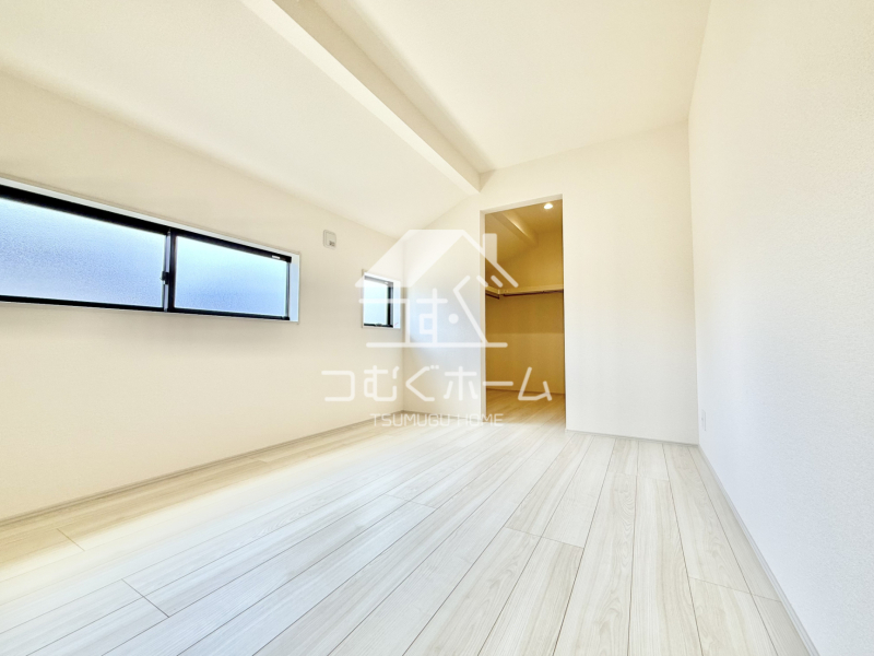 �m�� -